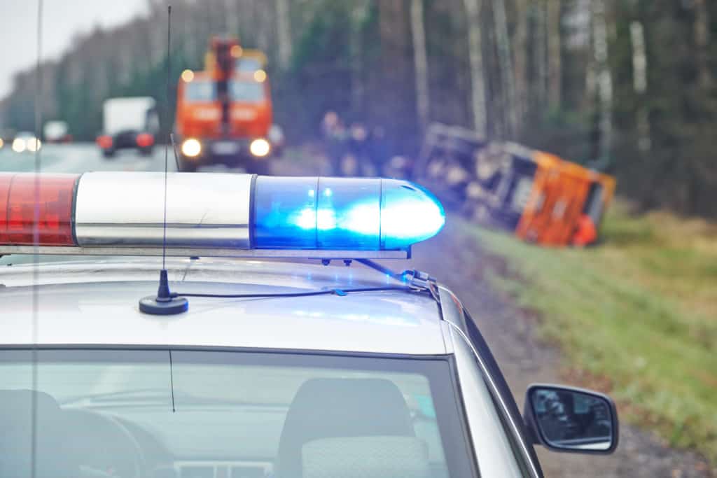 45-Year-Old Tumwater Woman Hurt in Highway 106 Solo-Car Crash [Union, WA]