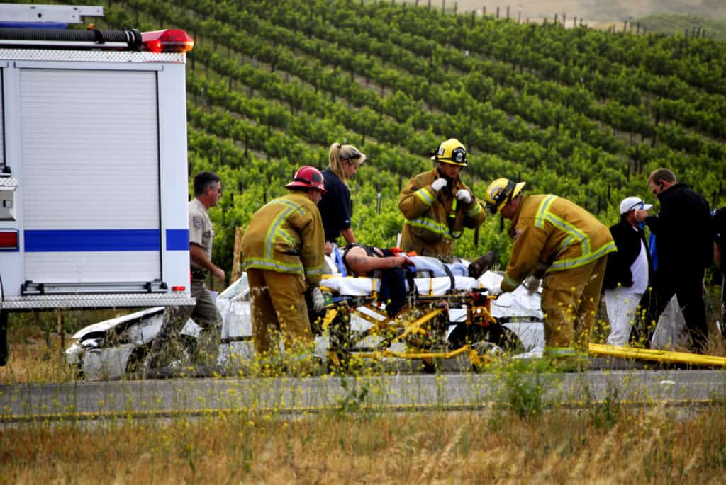 2 Injured in Rollover Crash on Highway 168 [Fresno, CA]