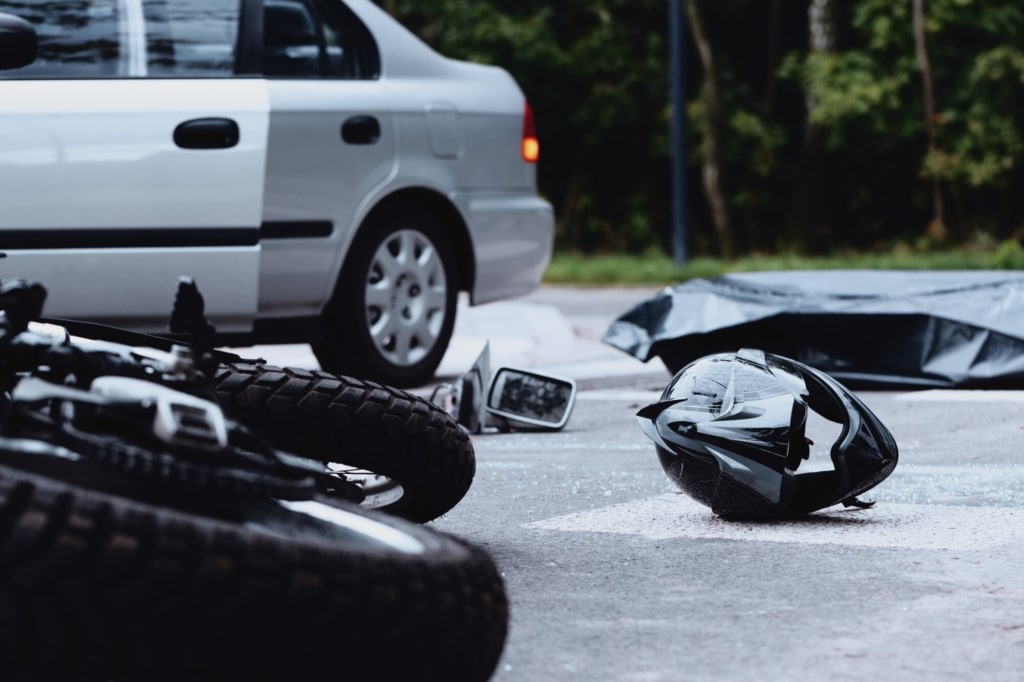 Brutal Traffic Crash on Ashlan Avenue Injures Motorcyclist [Fresno, CA] 